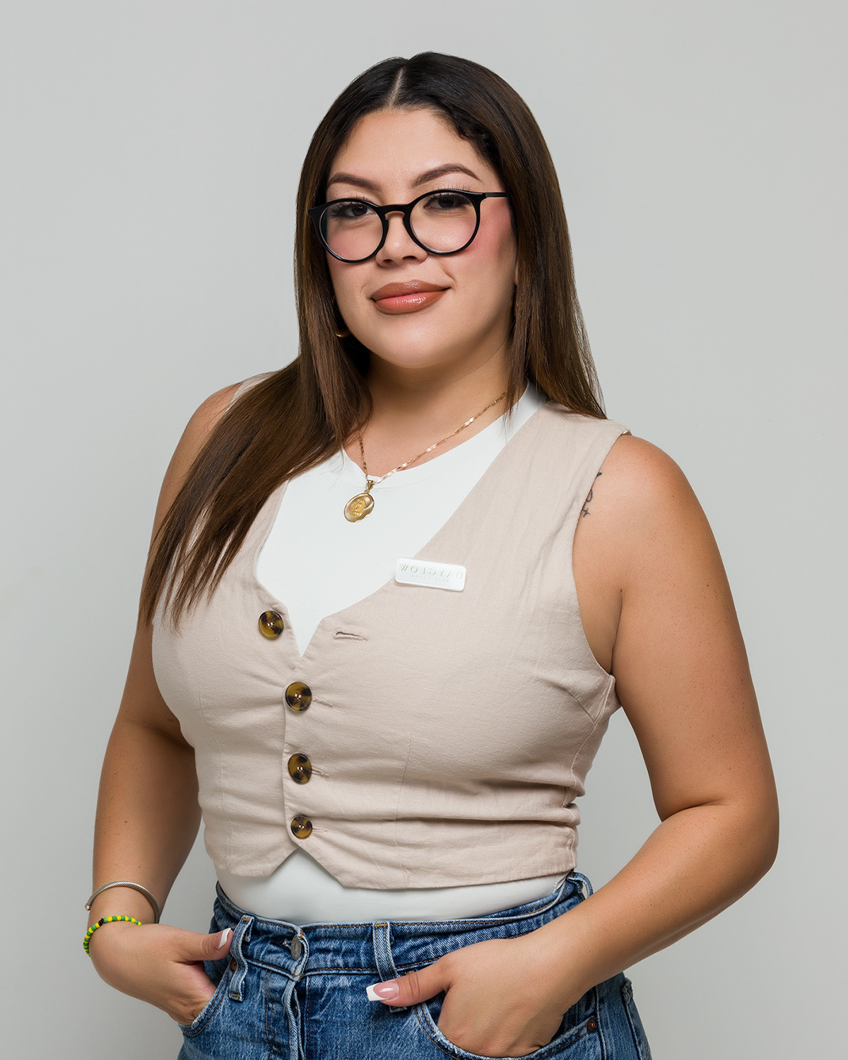 Olga Aguilar, Color Edge Dayglow educator