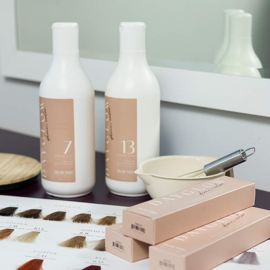 Dayglow Demi Developers on station